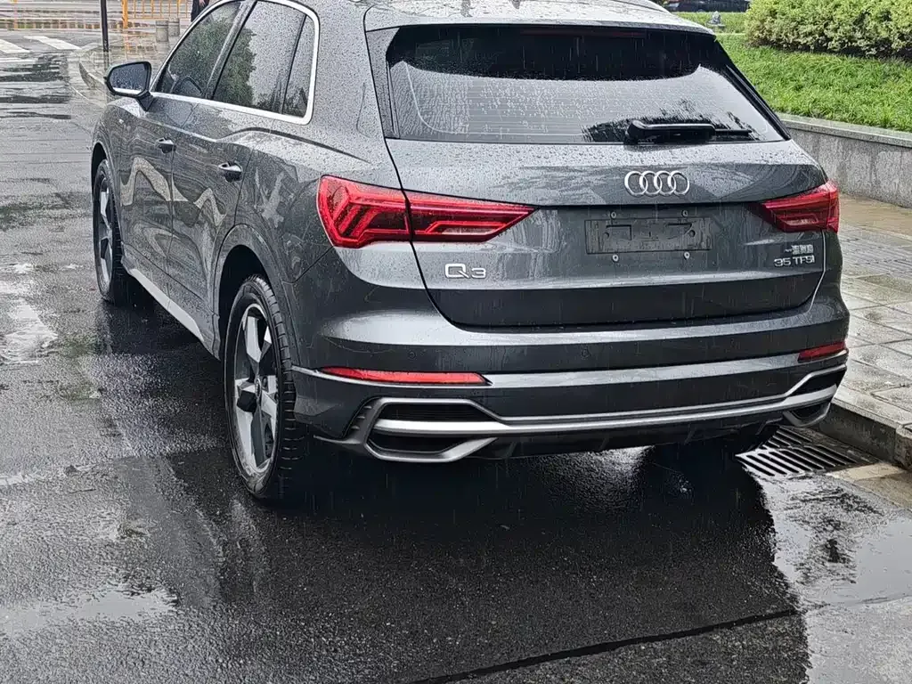 Audi Q3 — фото 5