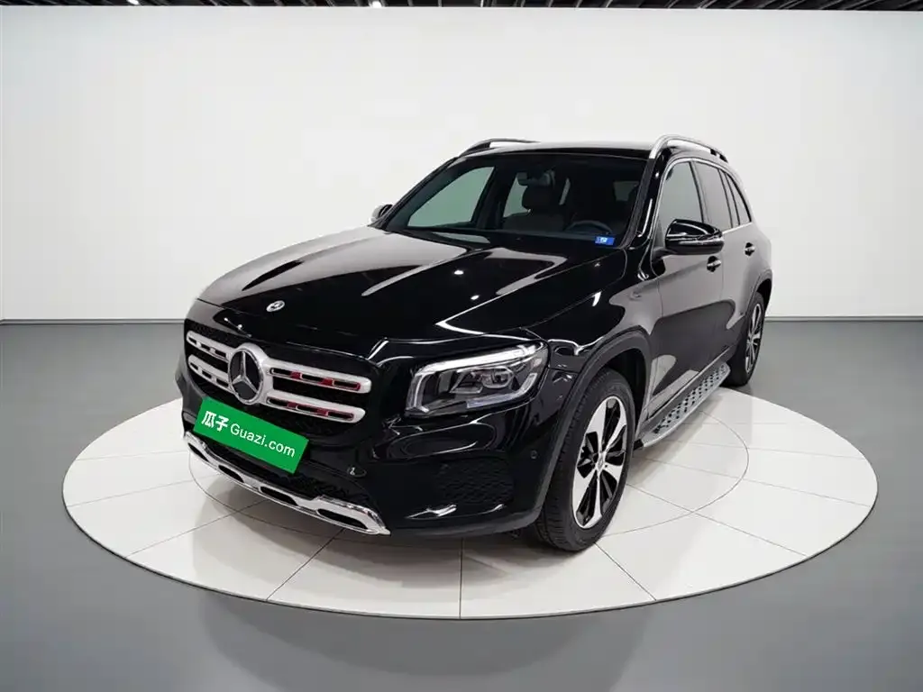 Mercedes-Benz GLB — фото 3