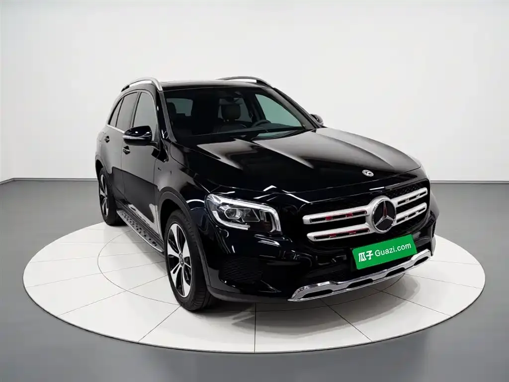 Mercedes-Benz GLB — фото 7
