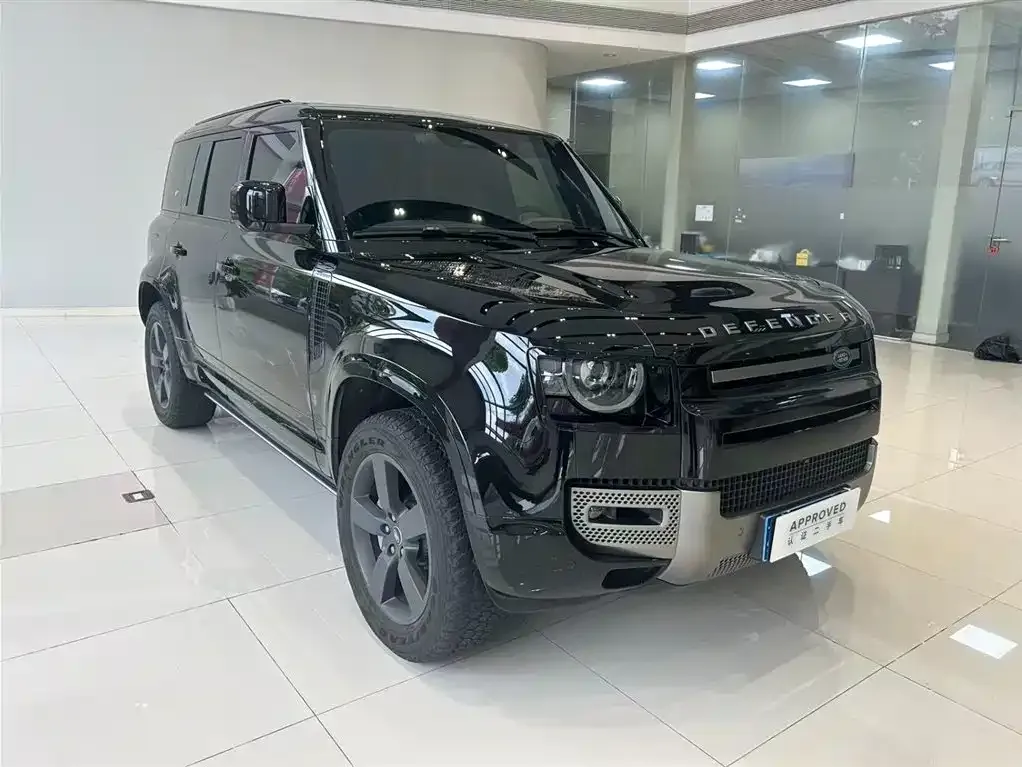 Land Rover Defender — фото 6