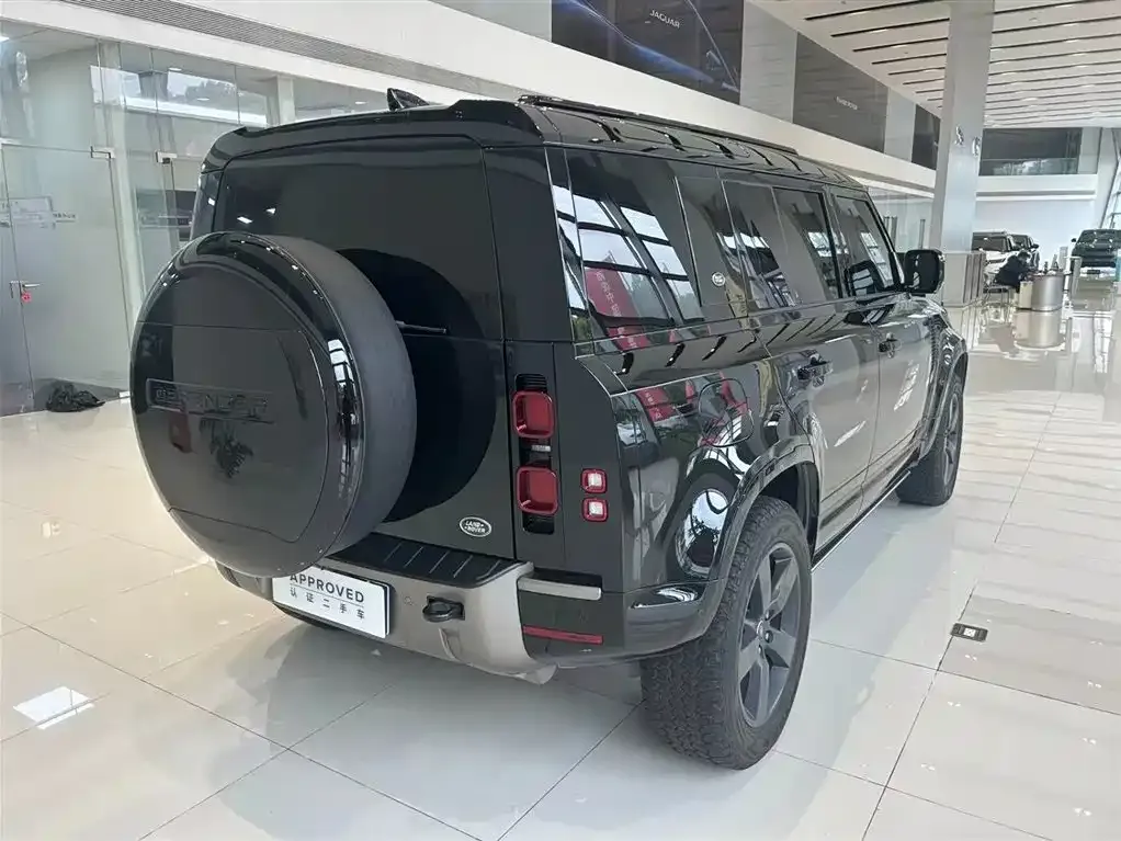 Land Rover Defender — фото 3