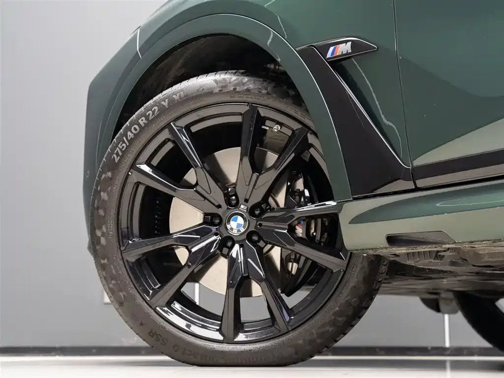 BMW X7 M60i 2025 из CN, фото 7