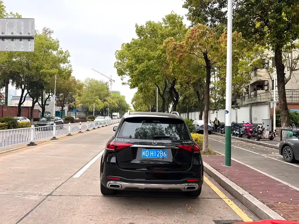 Mercedes-Benz GLE — фото 7