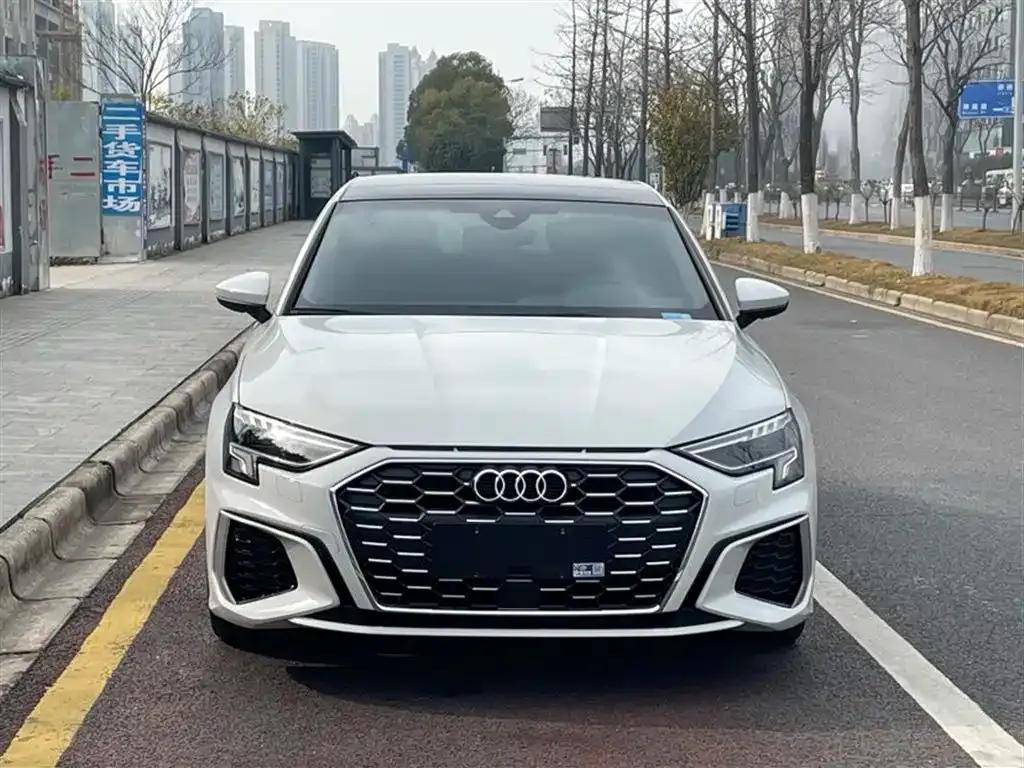 Audi A3 — фото 9