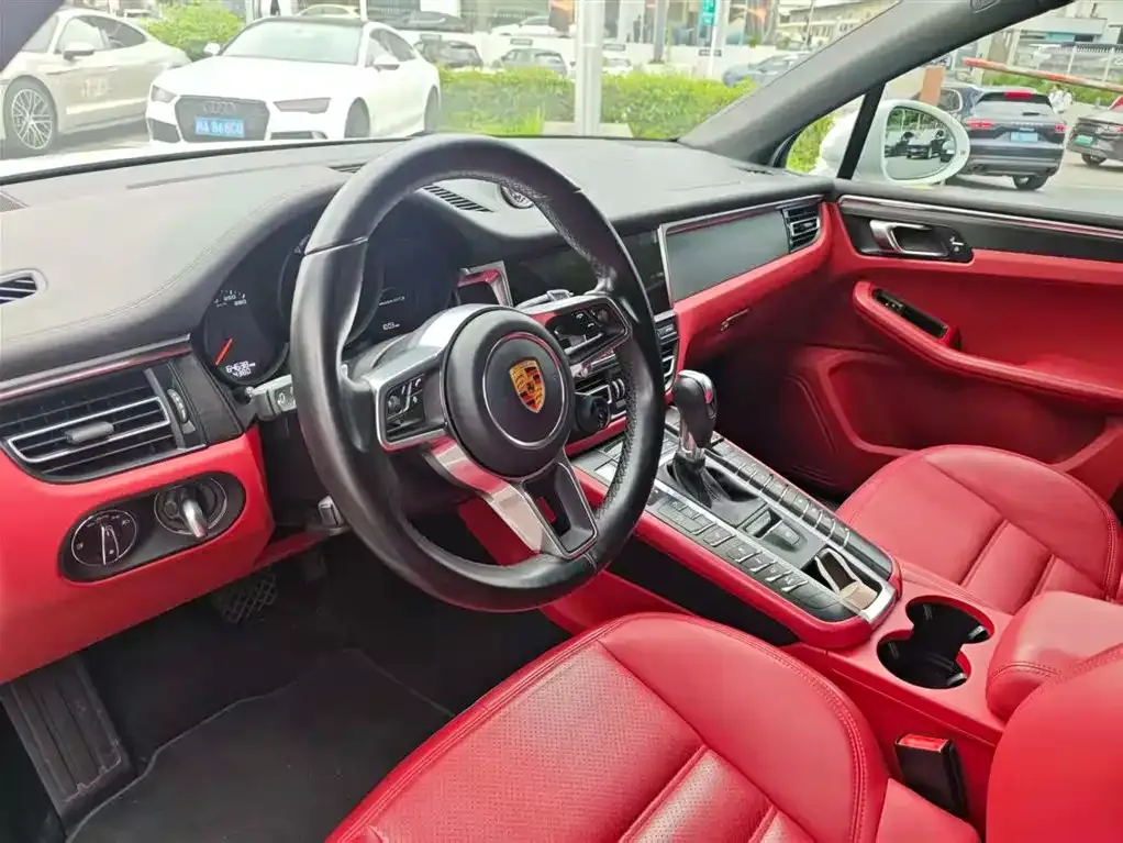 Porsche Macan 2021 из CN, фото 10