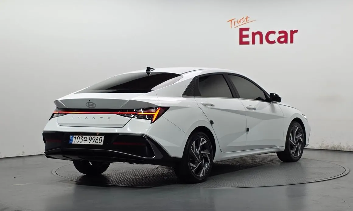 Hyundai AVANTE 2024 из KR, фото 3
