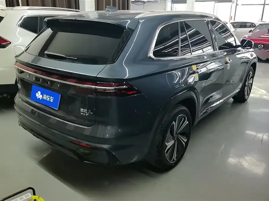 Geely Xingyue L — фото 8