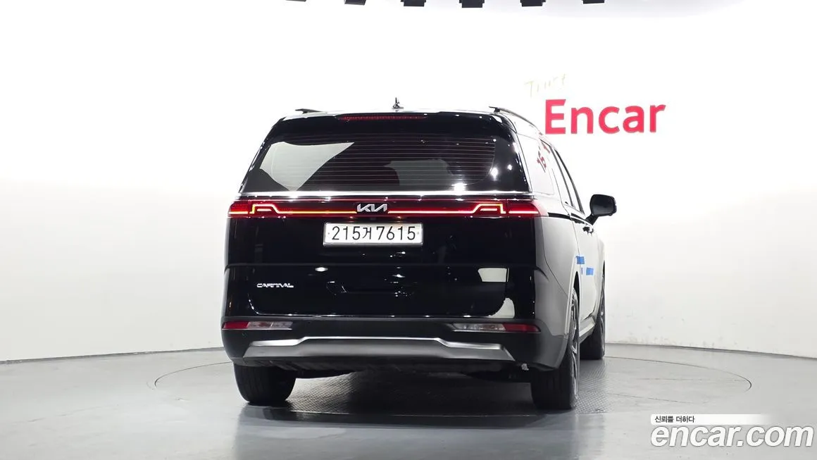 Kia Carnival 2023 из KR, фото 2