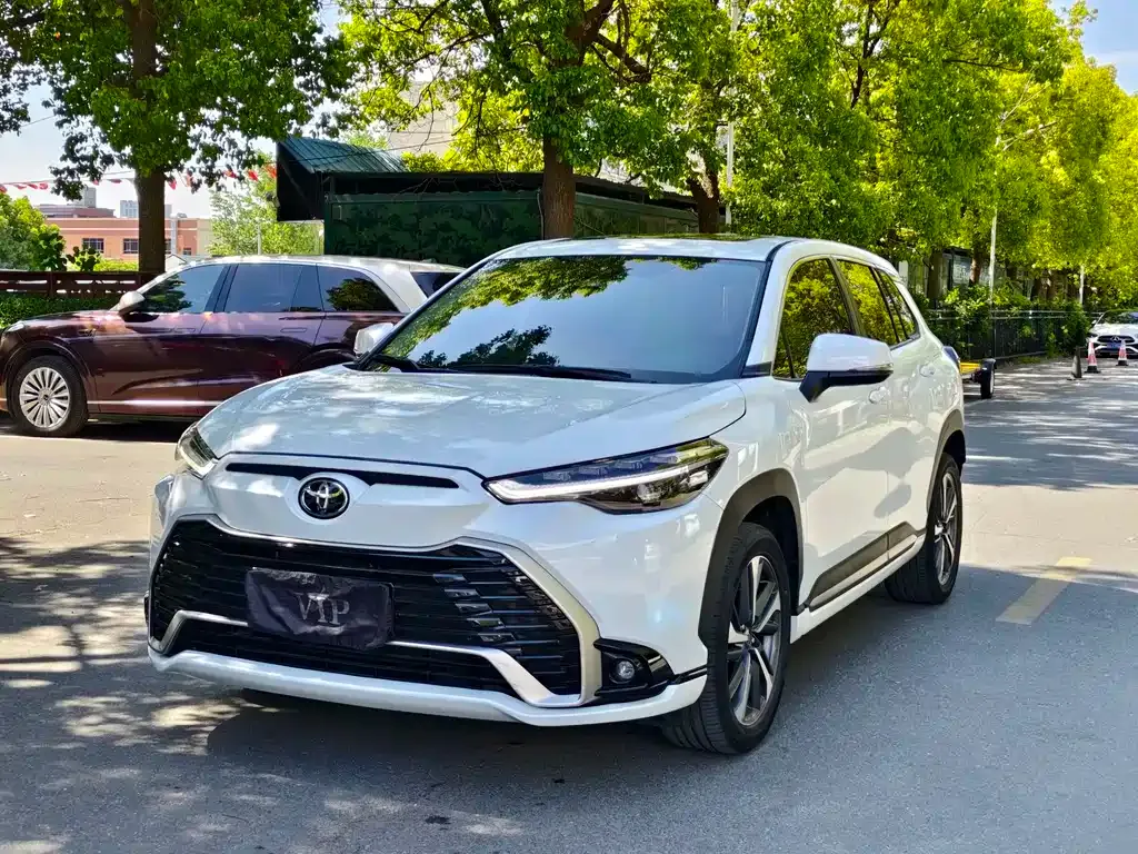 Toyota Frontlander — фото 1