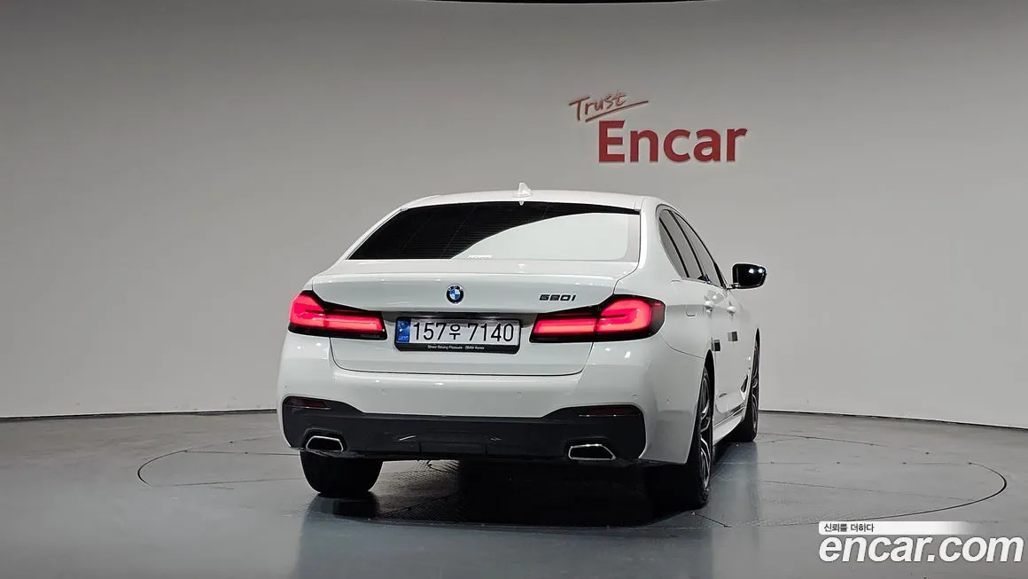 BMW 5-Series 2022 из KR, фото 2
