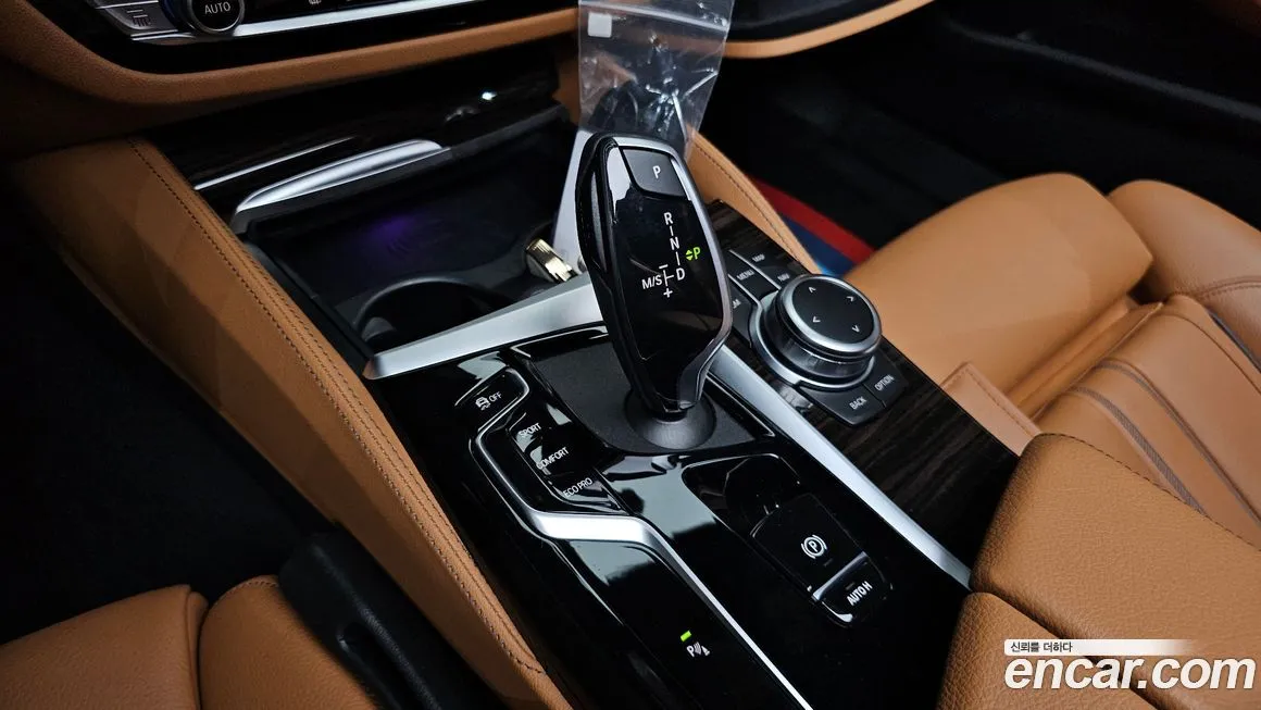 BMW 5-Series 2022 из KR, фото 4