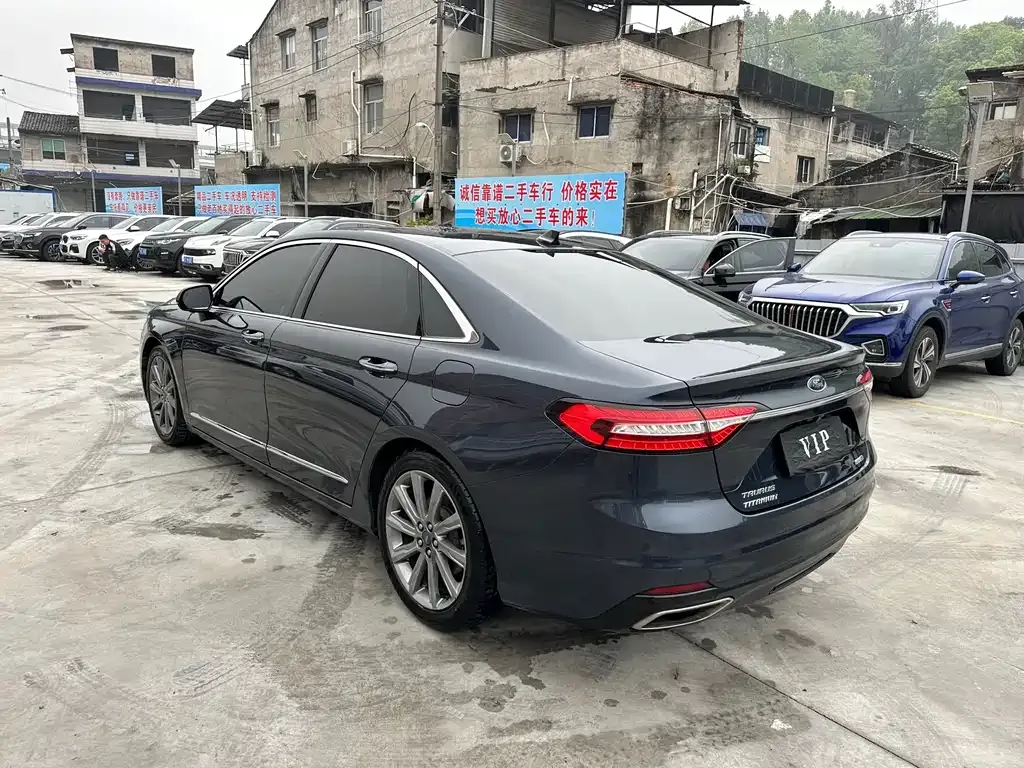 Ford Taurus 2021 из CN, фото 8