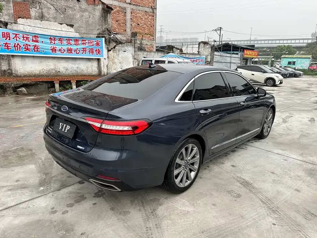 Ford Taurus 2021 из CN, фото 4