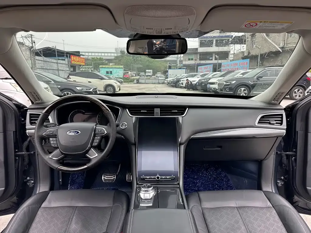 Ford Taurus 2021 из CN, фото 10