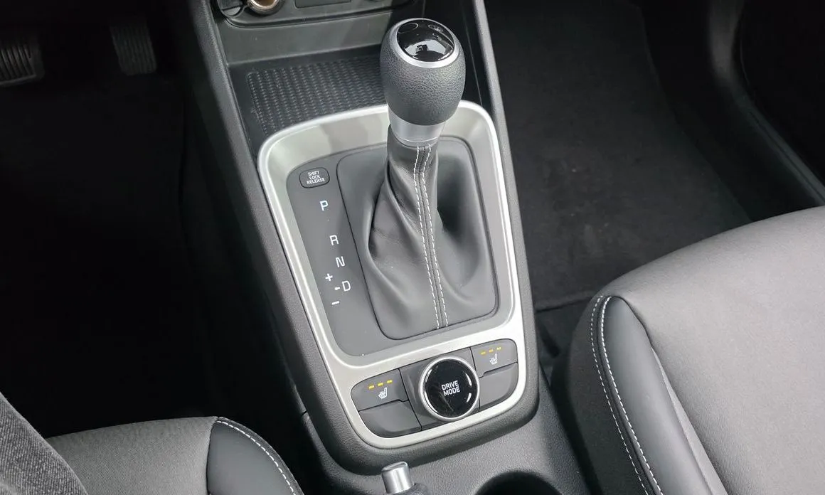 Hyundai Venue 2021 из KR, фото 4