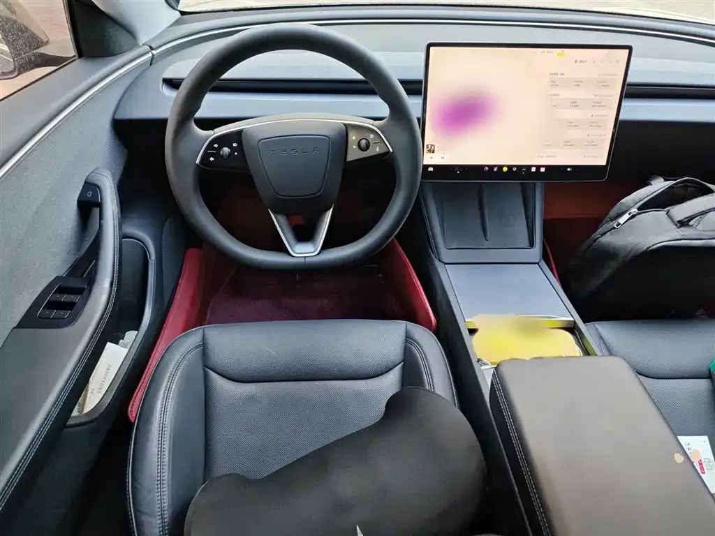 Tesla Model 3 — фото 6