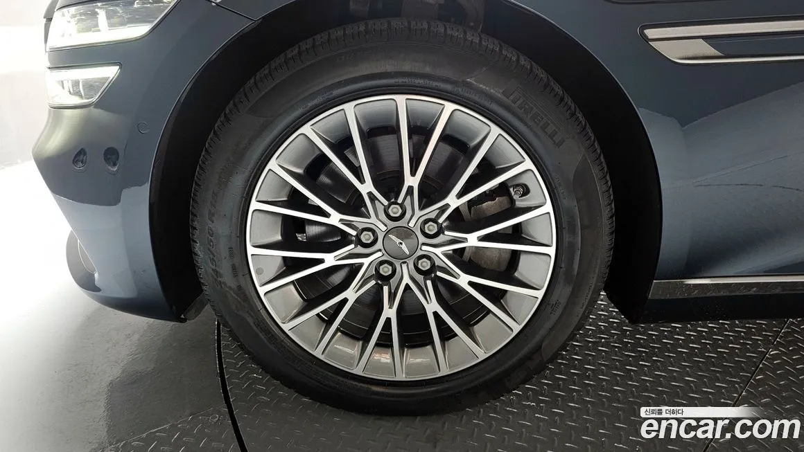 Genesis G80 — фото 10