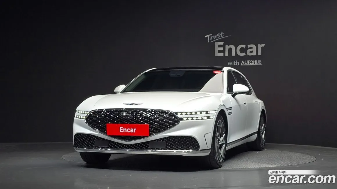 Genesis G90 2023 из KR, фото 2