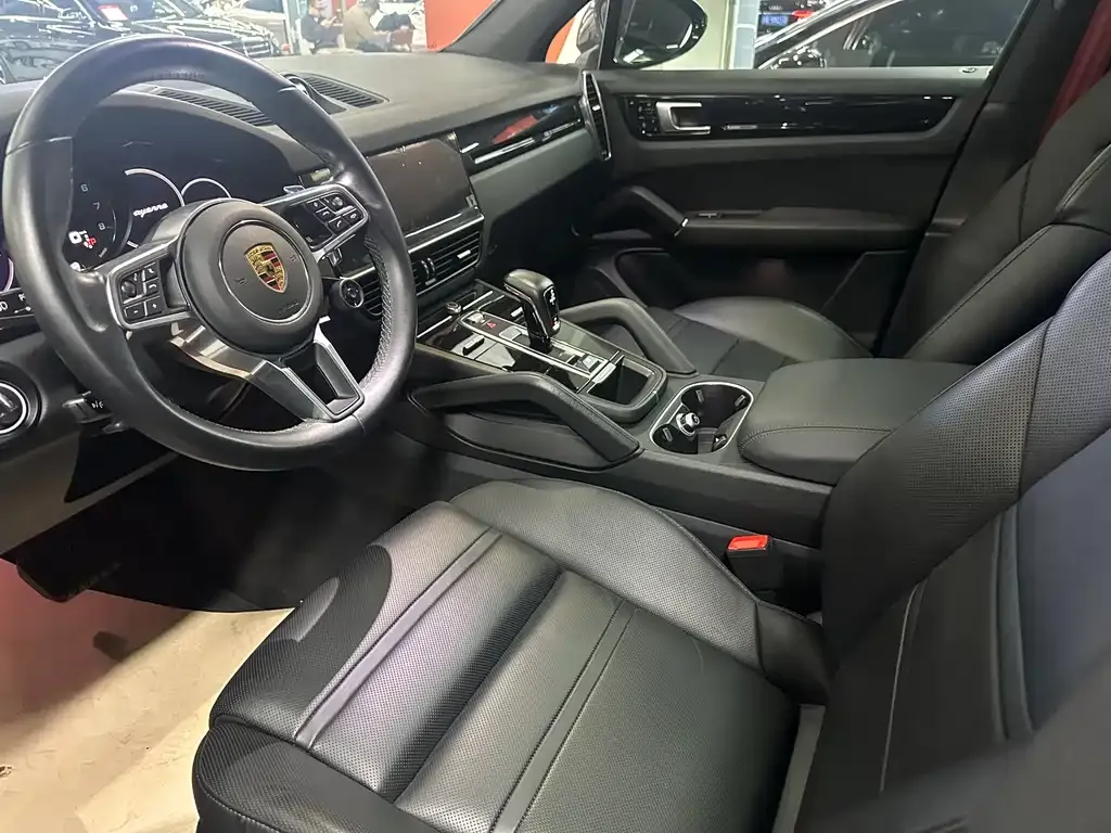 Porsche Cayenne Hybrid 2021 из CN, фото 5