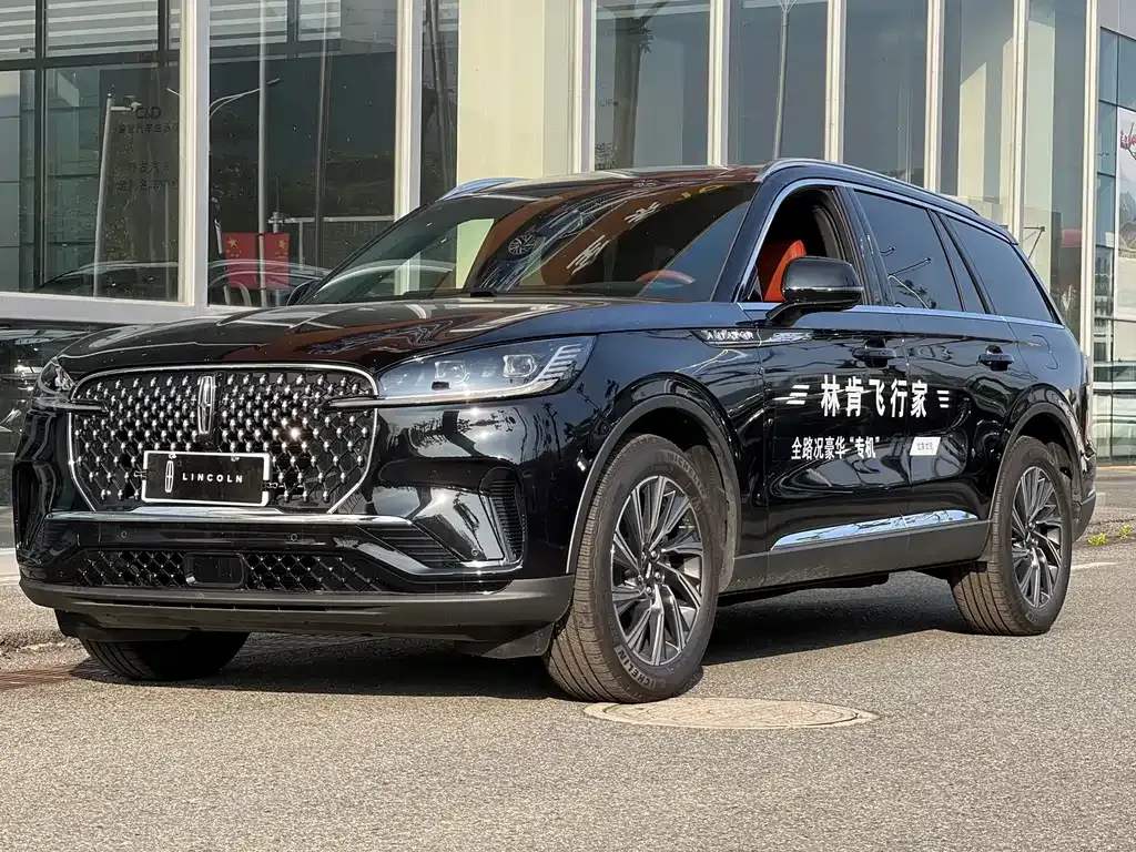 Lincoln Aviator — фото 1