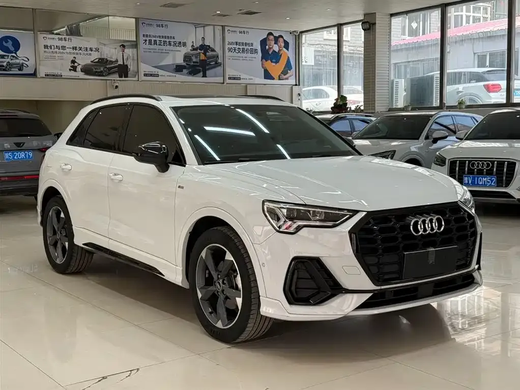 Audi Q3 — фото 7
