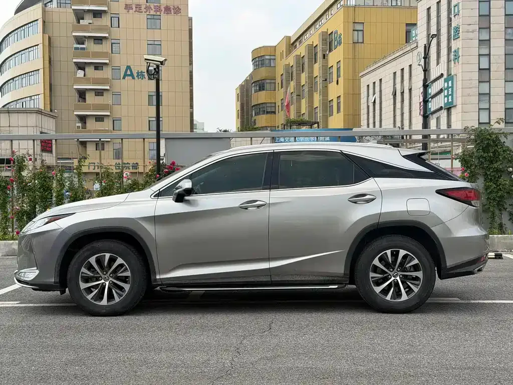 Lexus RX 2022 из CN, фото 7