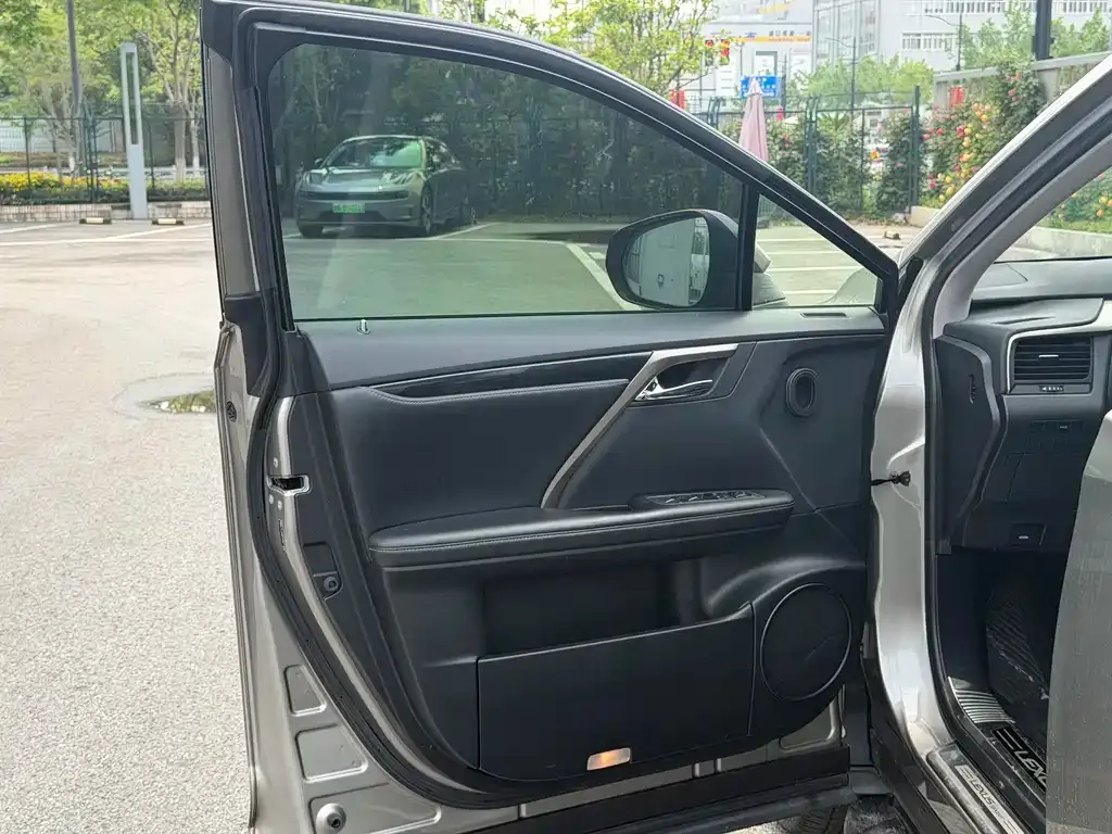 Lexus RX 2022 из CN, фото 2