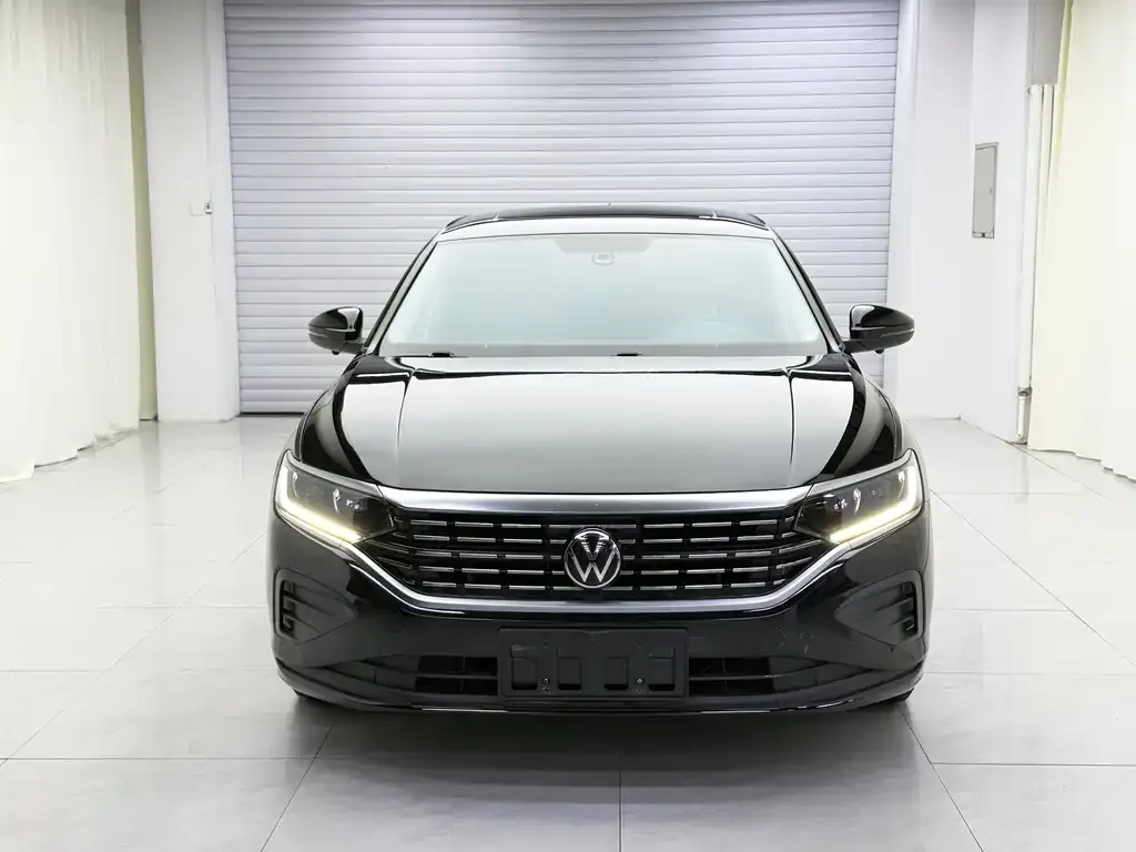 Volkswagen Passat — фото 3