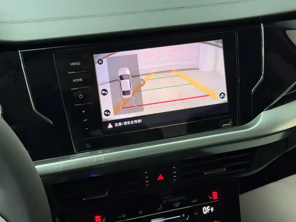 Volkswagen Passat — фото 9