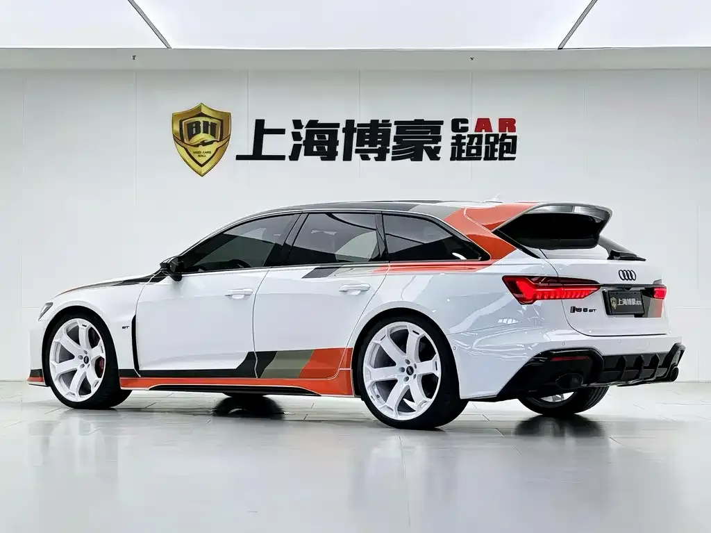 Audi RS 6 2025 из CN, фото 5
