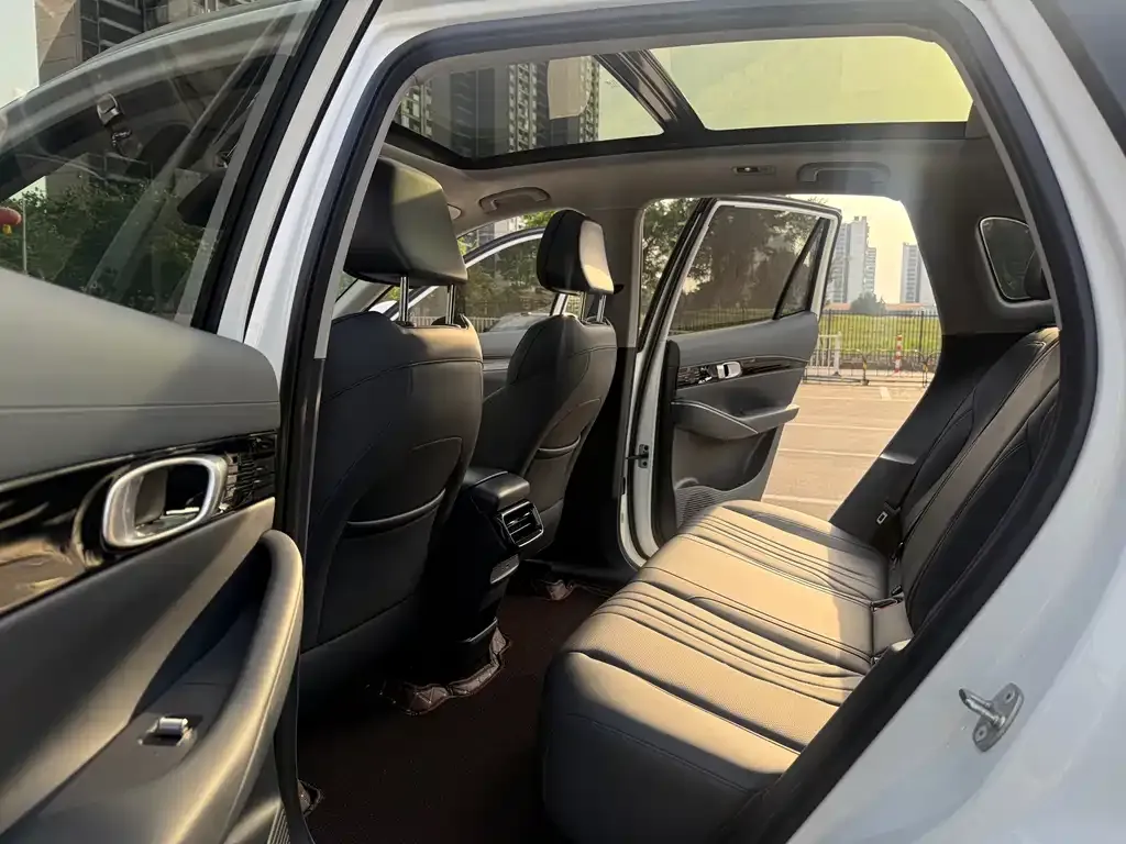 Geely Galaxy E5 2026 из CN, фото 4