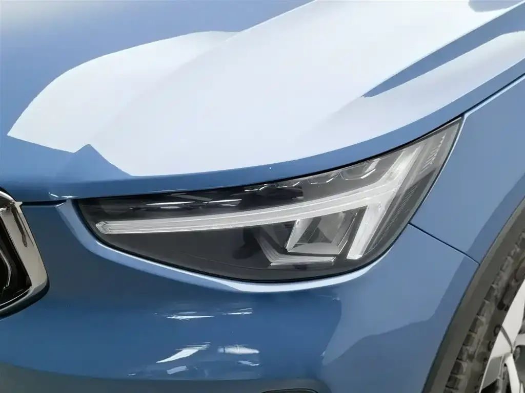 Volvo XC40 2022 из CN, фото 4