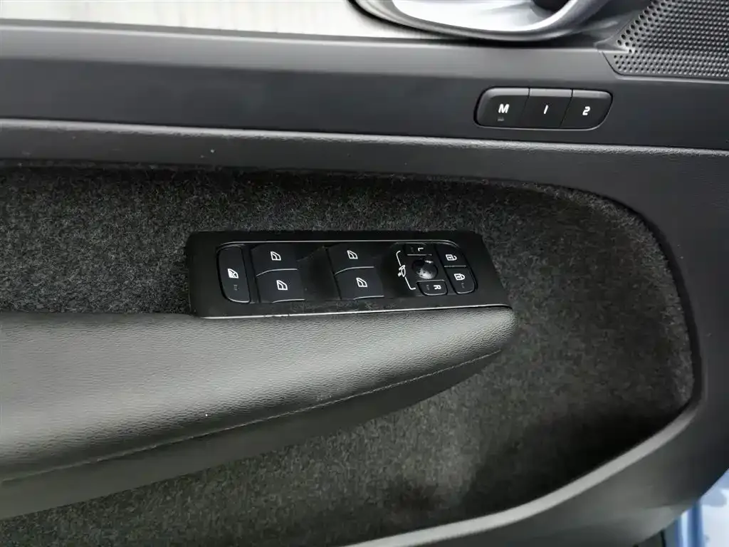 Volvo XC40 2022 из CN, фото 9