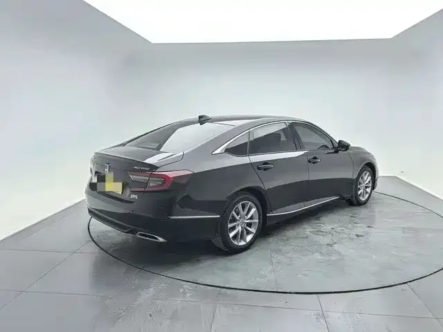 Honda Accord — фото 5