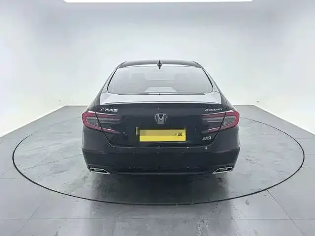 Honda Accord — фото 3