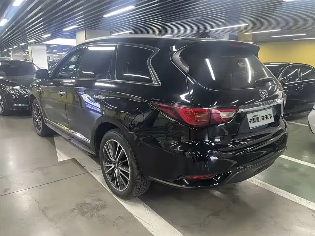 Infiniti QX60 (Import) — фото 8