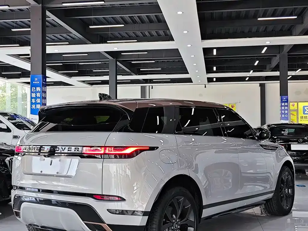 Land Rover Evoque — фото 9