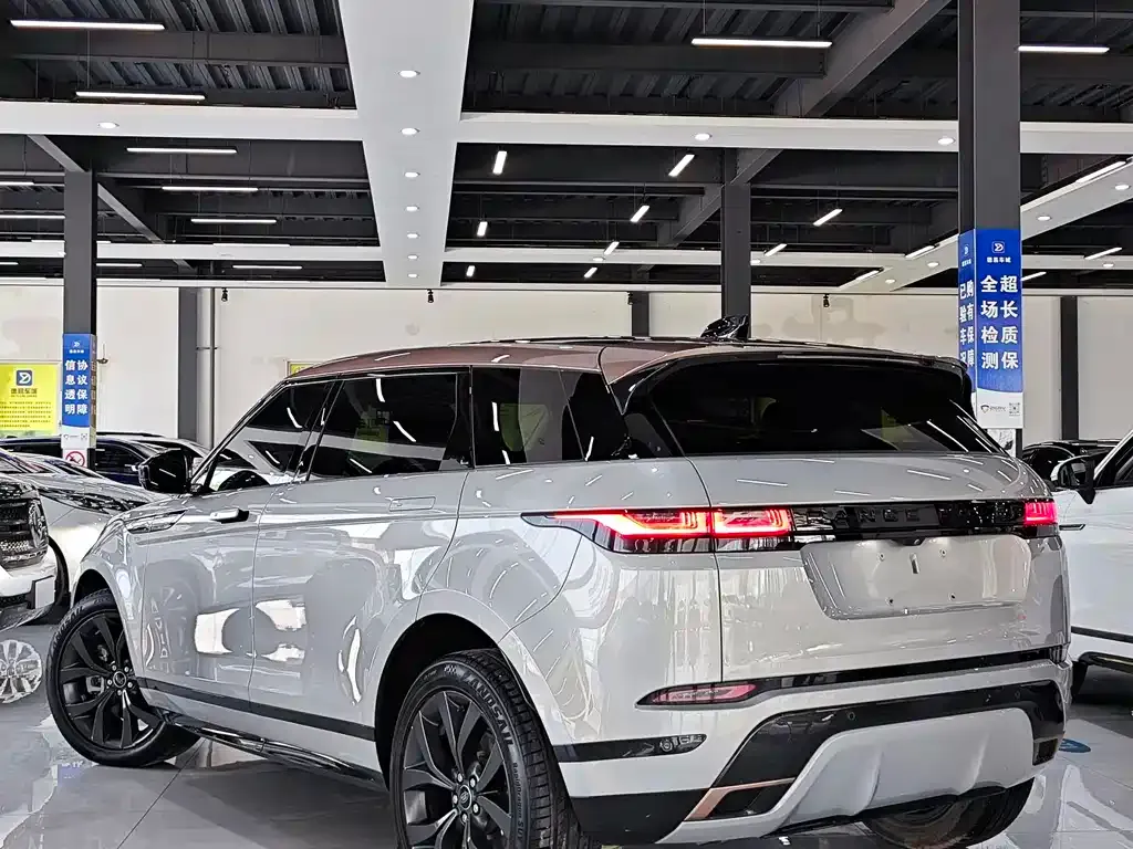 Land Rover Evoque — фото 5