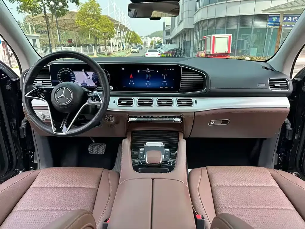 Mercedes-Benz GLE — фото 7