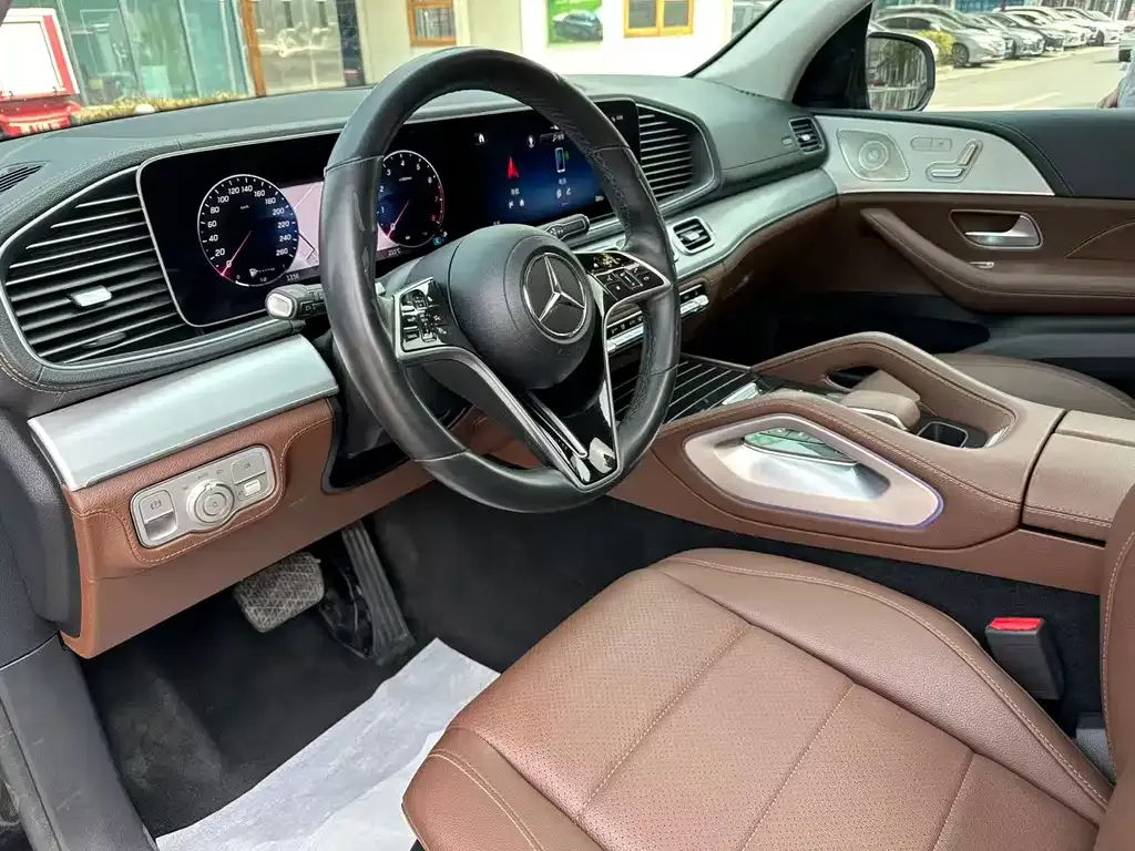 Mercedes-Benz GLE — фото 3