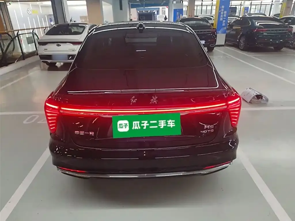 Hongqi H5 — фото 8