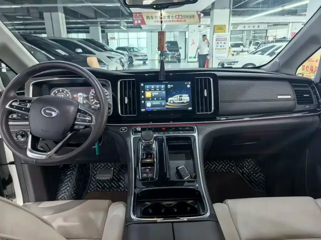 GAC Motor Trumpchi M8 — фото 8