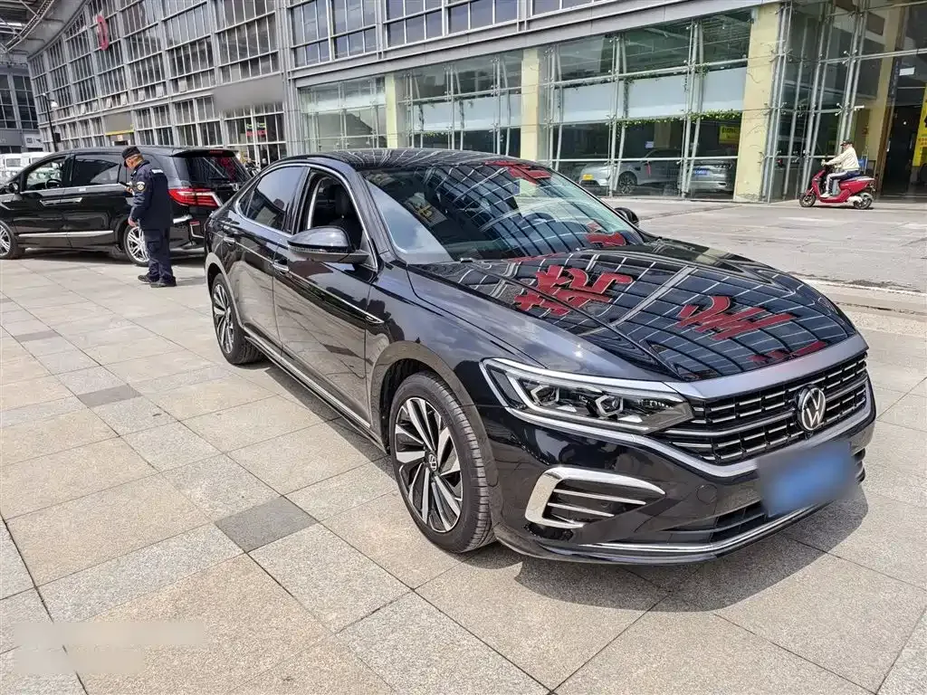 Volkswagen Passat — фото 9