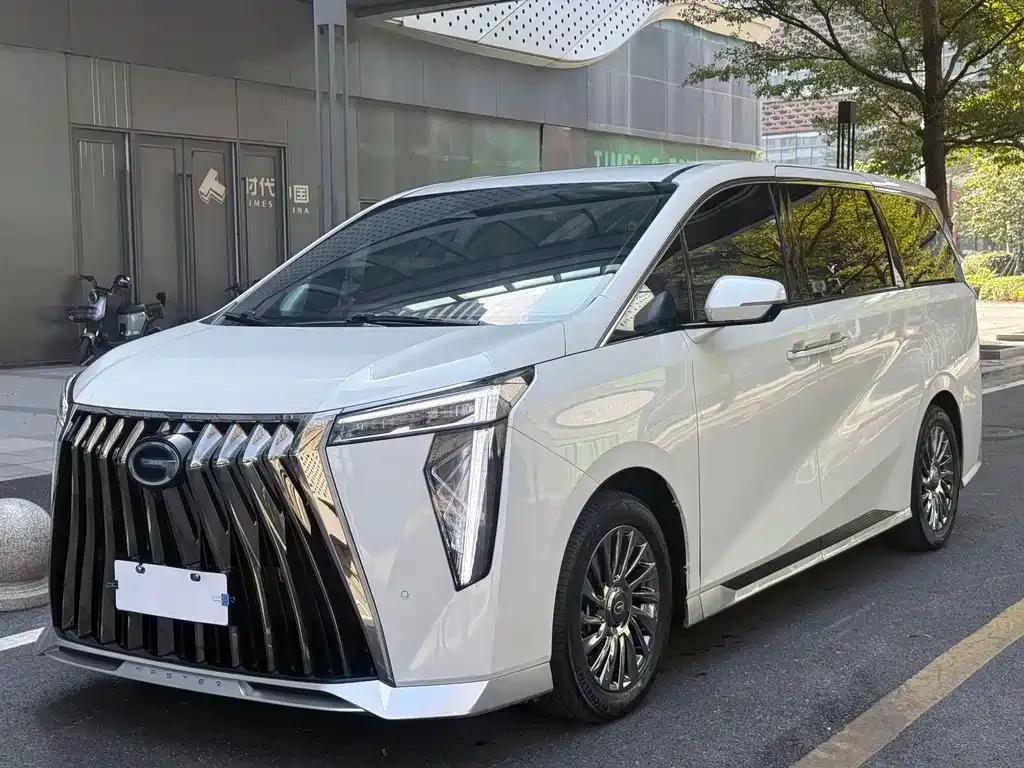 GAC Motor Trumpchi M8 — фото 9