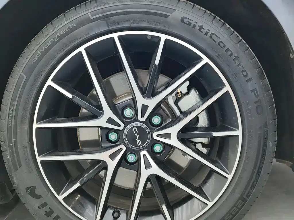 BYD Seal 07 DM-i 2025 из CN, фото 10