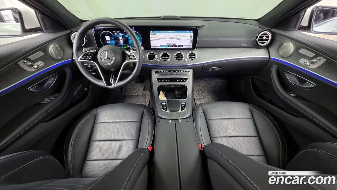 Mercedes-Benz E-Class — фото 10