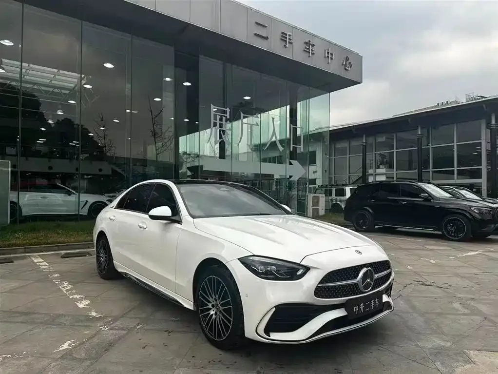 Mercedes-Benz C-Class — фото 10