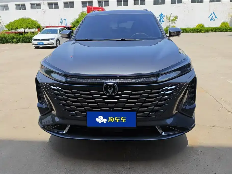 Changan CS75PLUS — фото 2
