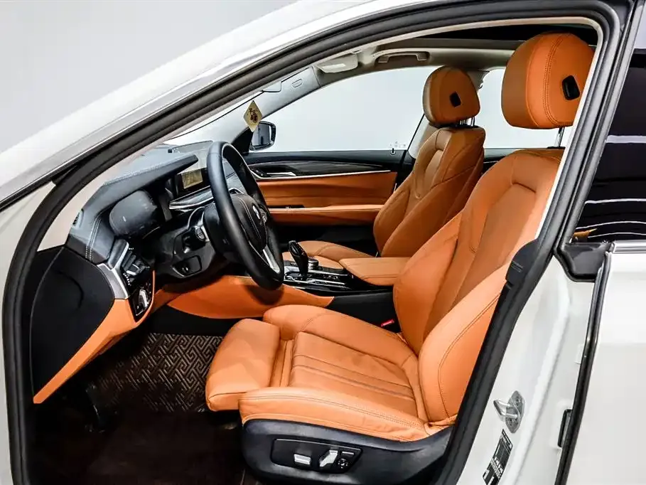 BMW 6 Series GT — фото 9