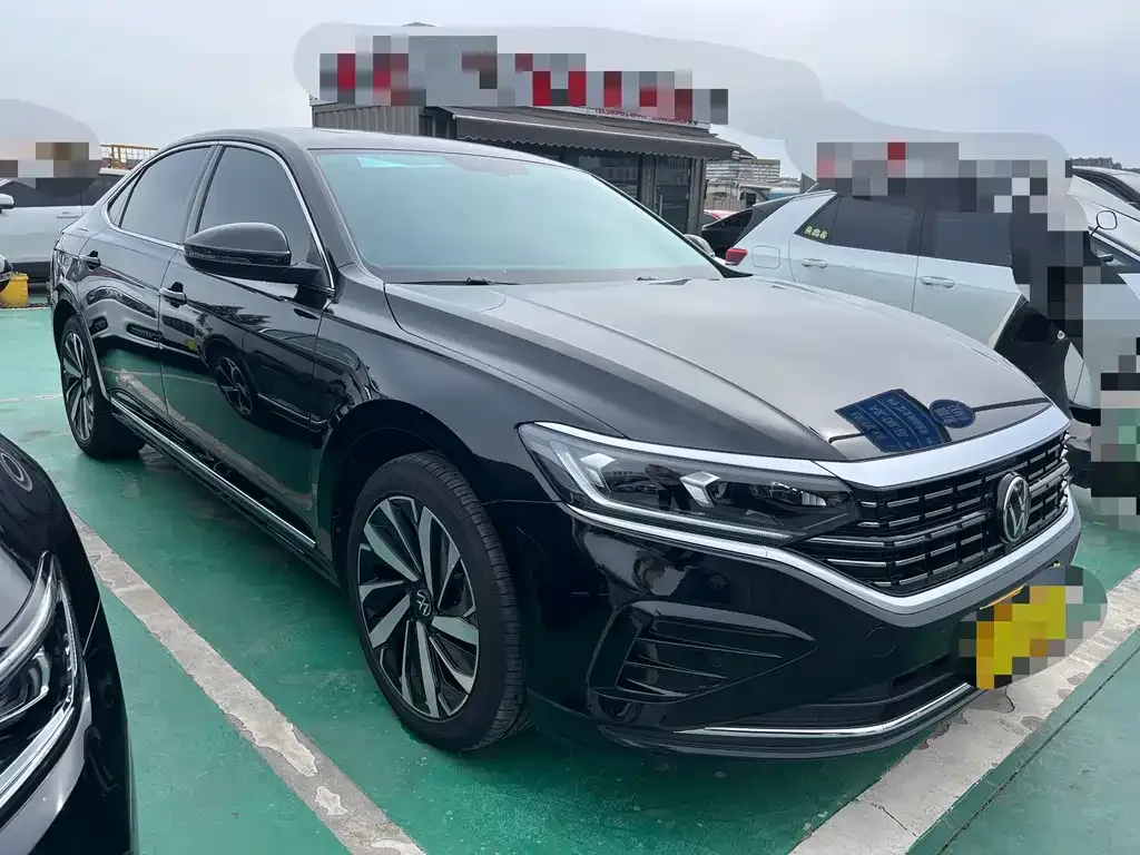 Volkswagen Passat — фото 7